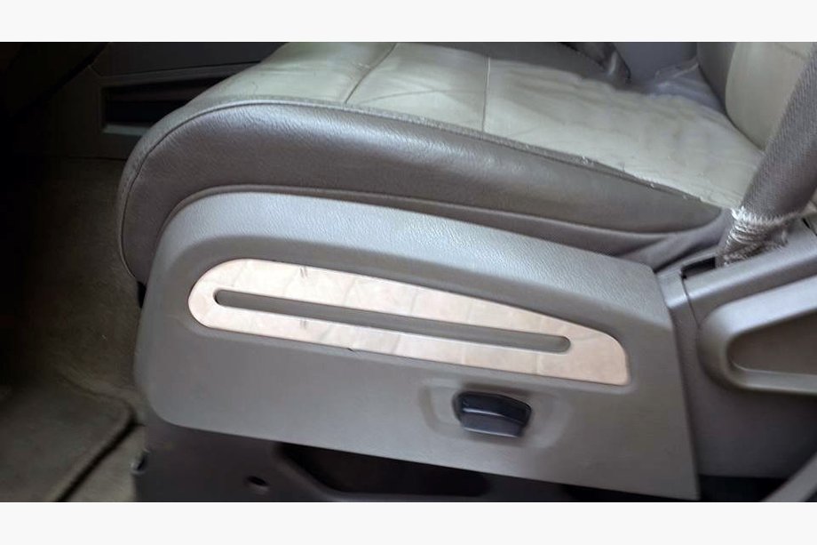 Dodge Nitro 2006–2011 Chroom sierlijsten voor stoelen (RVS) Image