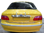 Fiat Albea 2002–2012 Chromen strip boven kenteken (RVS) foto 1