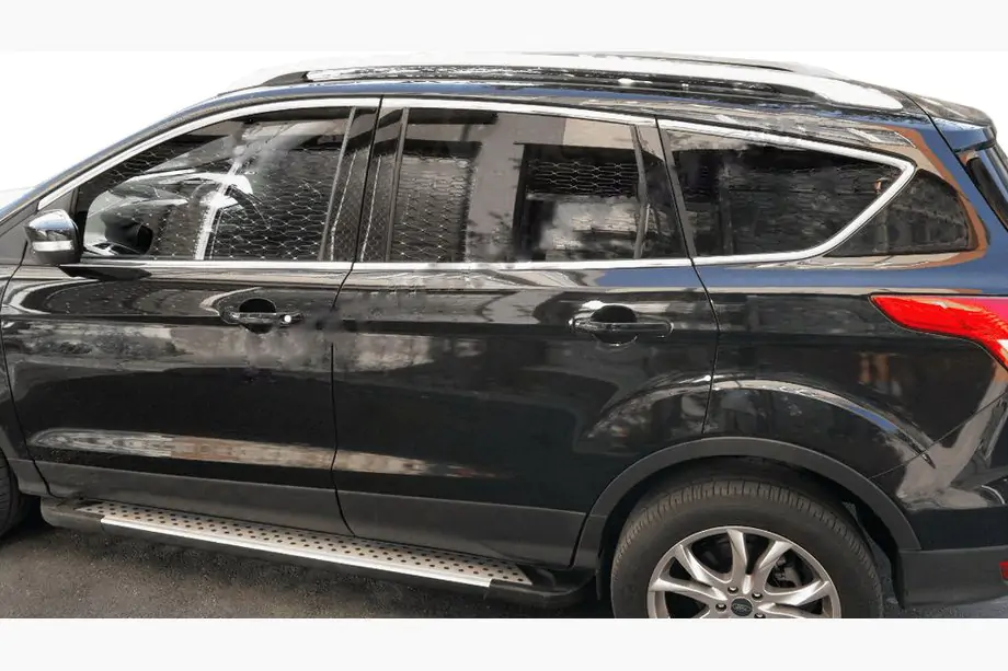 Ford Kuga 2008–2013 Bovenste raamlijsten (RVS) Image