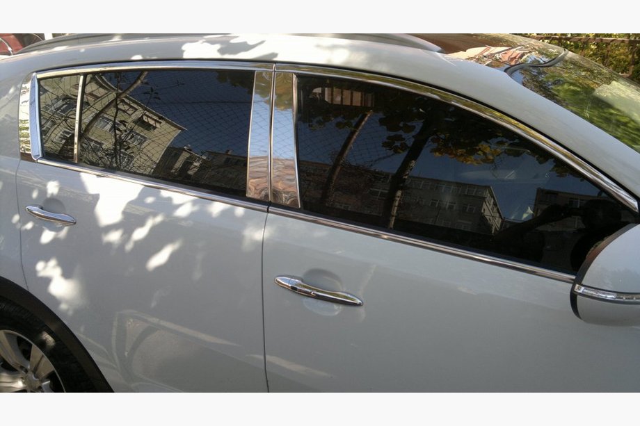 Ford Focus II 2008–2011 RVS deurstijl sierlijsten Image