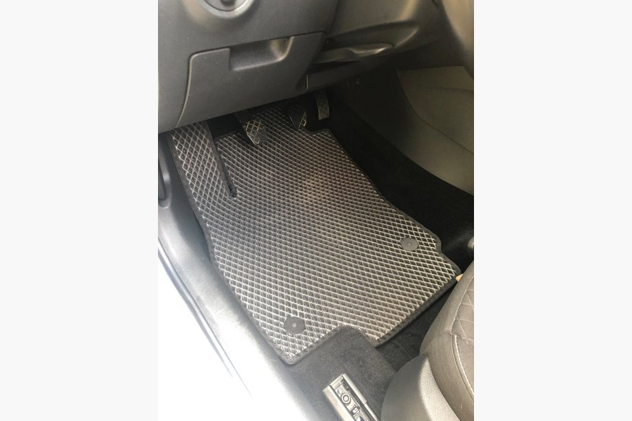 Skoda Octavia III A7 2013–2019 EVA automatten (zwart) Image