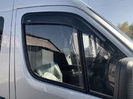 Mercedes Sprinter W906 2006–2018 Zelfklevende raamdeflectoren (2 stuks, Niken) foto 1