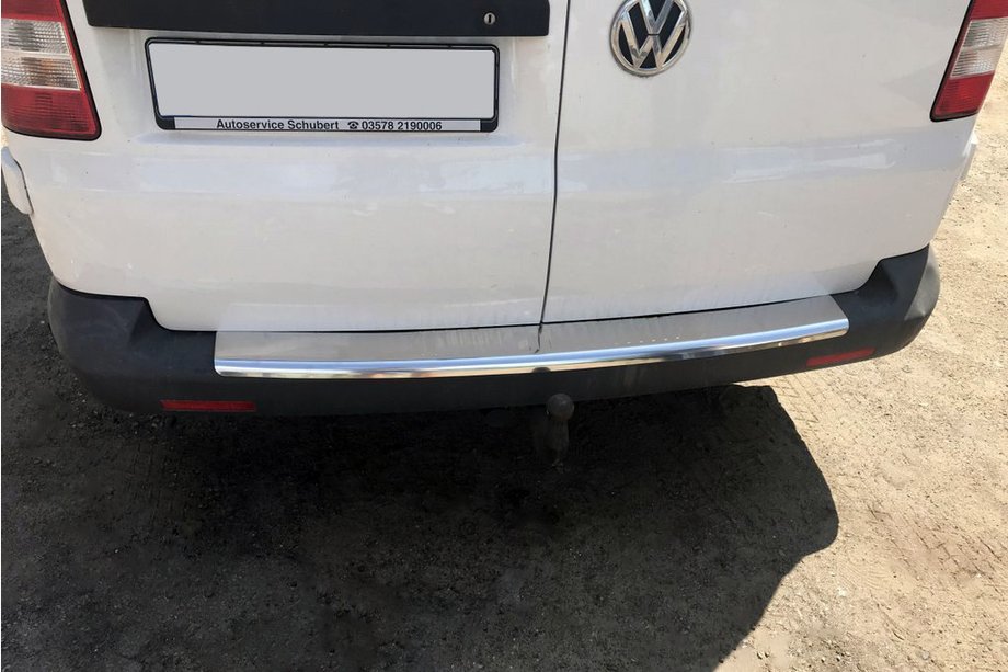Volkswagen T5 Multivan 2003–2010 Achterbumperbeschermer met omgezette rand (Carmos V1, staal) Image