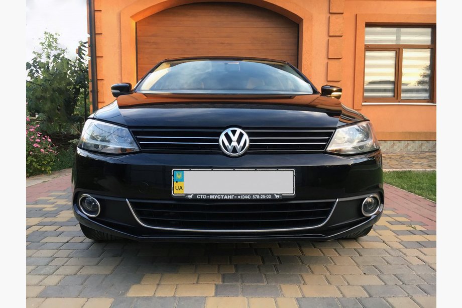 Volkswagen Jetta 2011–2018 RVS mistlamp sierlijsten (2 st.) Carmos - Turks staal Image
