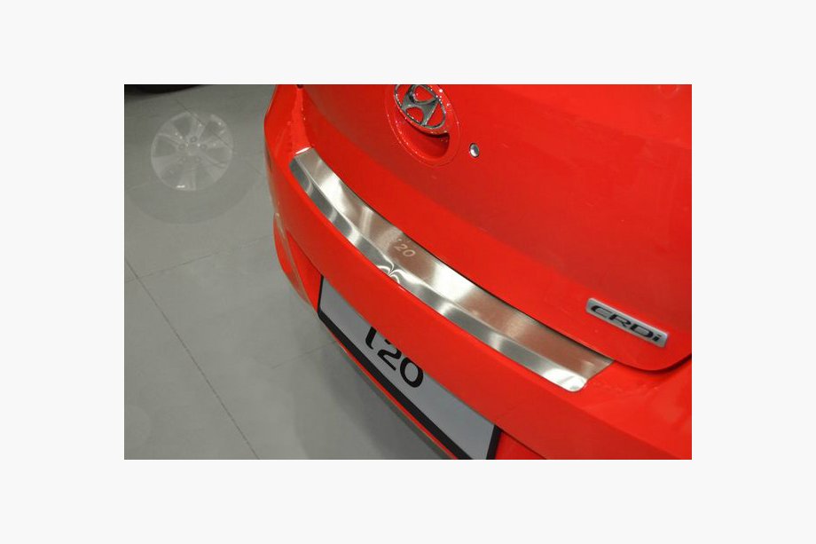 Hyundai I-20 2012–2014 Achterbumperbeschermer met opstaande rand Natanika (RVS) Image
