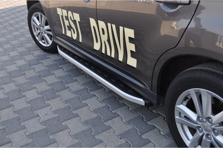 Mitsubishi ASX 2010–2023 Fullmond side steps (set van 2, aluminium) Image