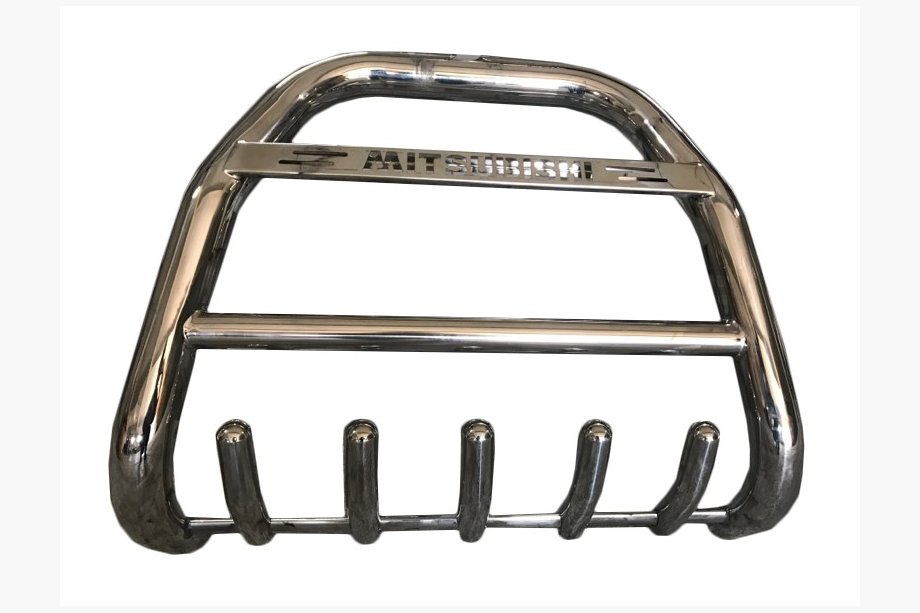 Mitsubishi Pajero Wagon III 1999–2006 Bullbar QT011 (RVS) Image
