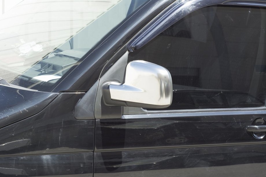 Volkswagen Caddy 2010–2015 Spiegelkappen mat grijs (2 stuks) Image