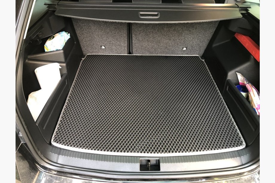 Skoda Fabia 2014–2021 Kofferbakmat (HB, EVA, zwart) Image