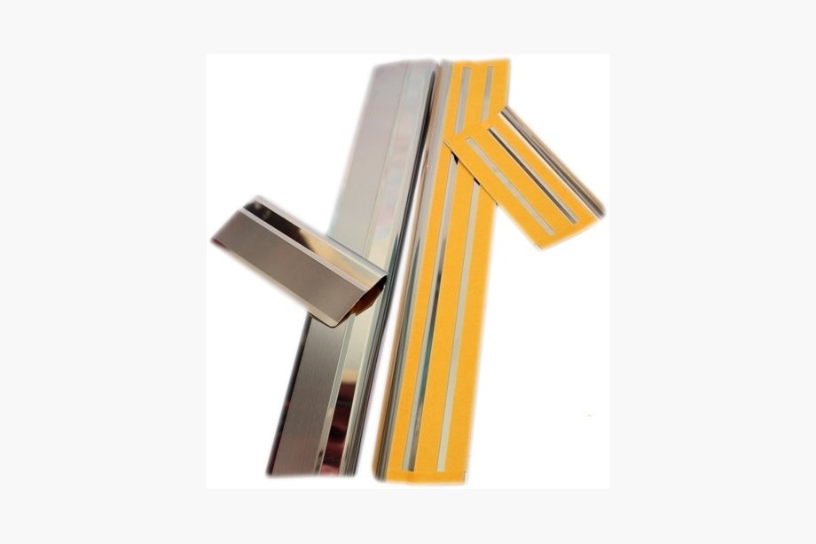 Nissan X-trail T30 2002–2007 Nataniko RVS dorpellijsten (set van 4) Image
