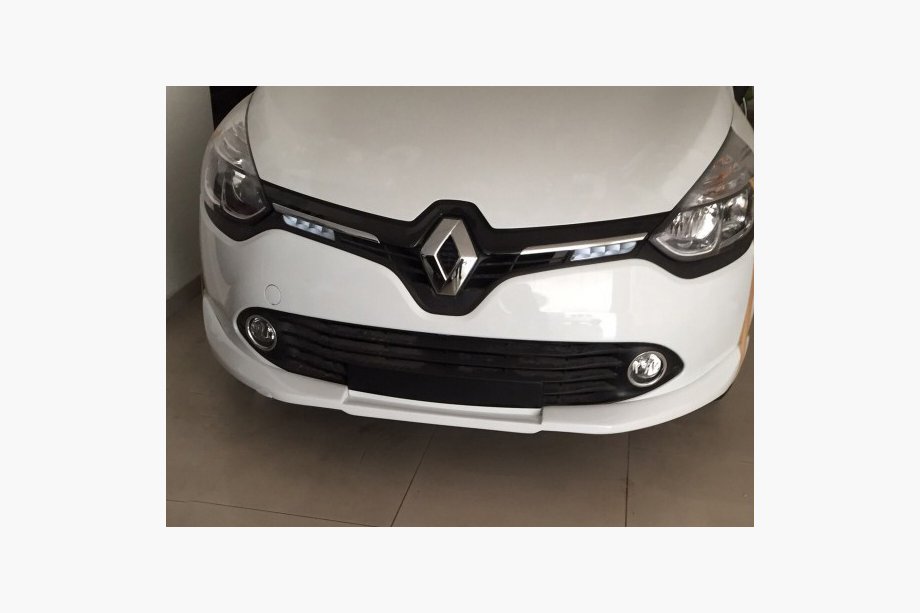 Renault Clio IV 2012–2019 Voorbumperlip (spuitklaar) Image
