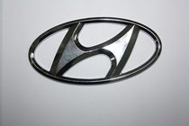 Hyundai Accent 2006–2010 Auto-embleem Hyundai Accent foto 1