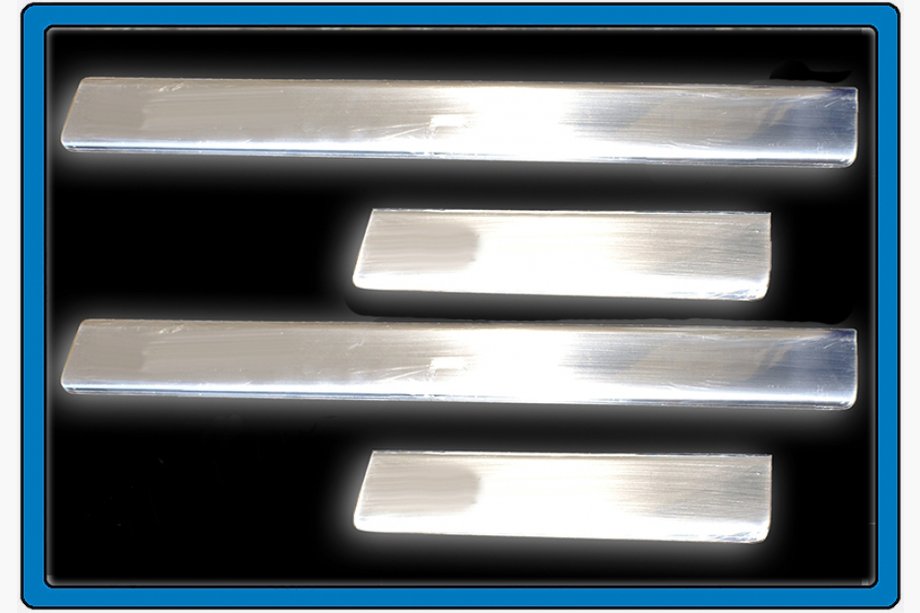Seat Leon 2013–2020 OmsaLine instaplijsten (set van 4, RVS) Image