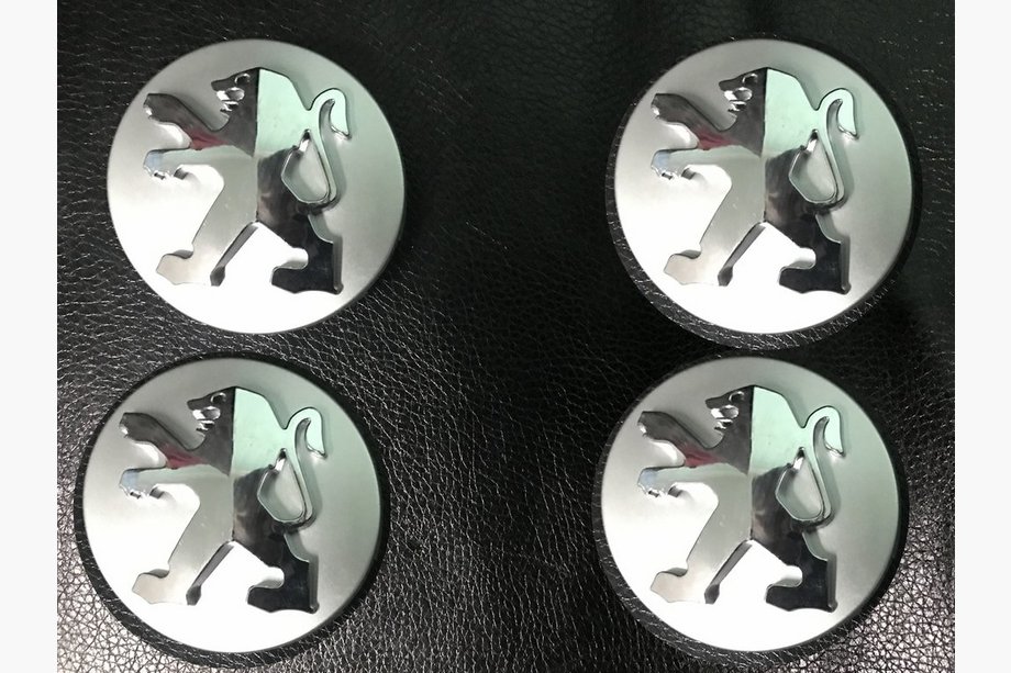 Peugeot 107 2005–2014 Naafkappen voor titanium velgen 60/57 mm Original-style (set van 4) Image