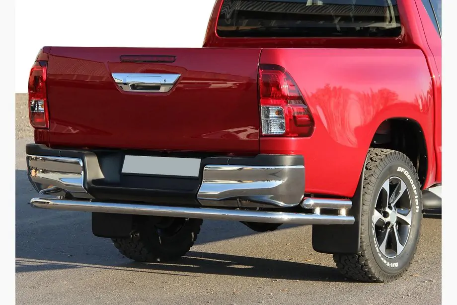 Toyota Hilux 2015– Achterbeugel AK005-2 (RVS) Image