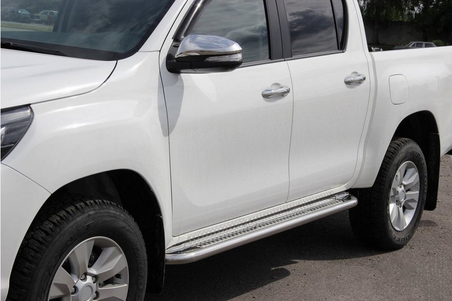 Toyota Hilux 2015– Side steps KB001 (RVS) Image