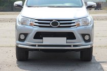 Toyota Hilux 2015– Frontbescherming ST018 (RVS) foto 3