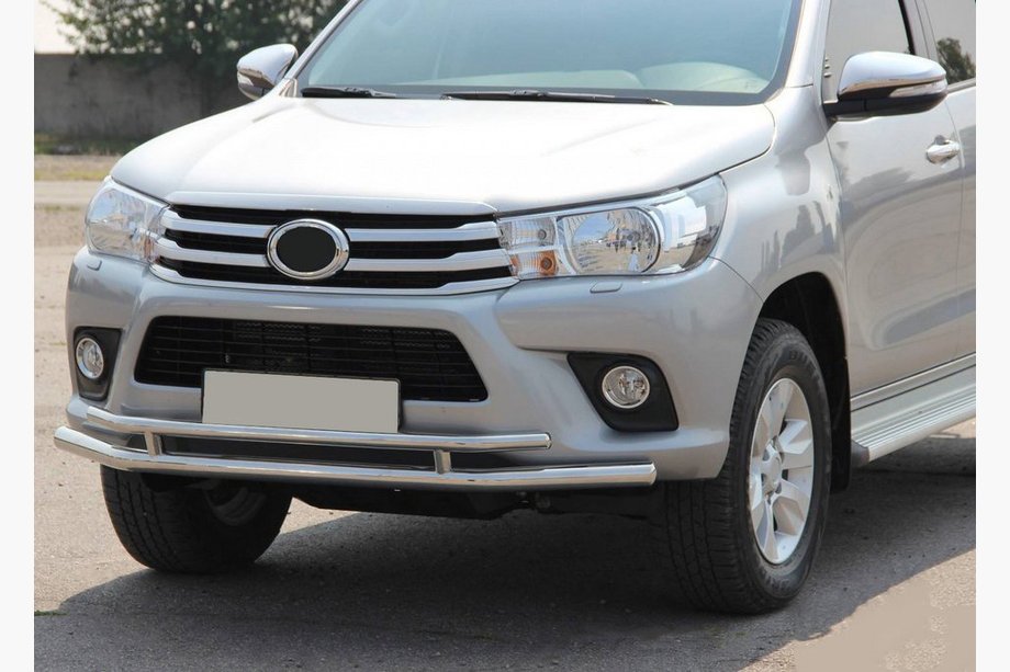 Toyota Hilux 2015– Frontbescherming ST018 (RVS) Image