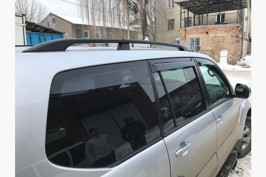 Toyota Land Cruiser Prado 120 2002–2009 Zwarte Turkse dakrails Foto 3