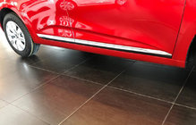 Renault Clio V 2019– RVS dekkappen voor de deurstrip Carmos - Turks staal foto 1