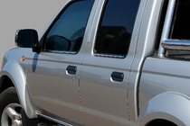 Nissan NP300 1999–2015 Buitenste raamlijstomlijsting RVS (set 4 stuks) Carmos - Turks staal foto 1
