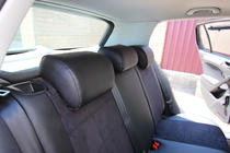 Volkswagen Golf 6 2008–2014 Autostoelhoezen eco-leer+stof+Alcantara Antara A001 (complete set, volledig interieur) foto 3