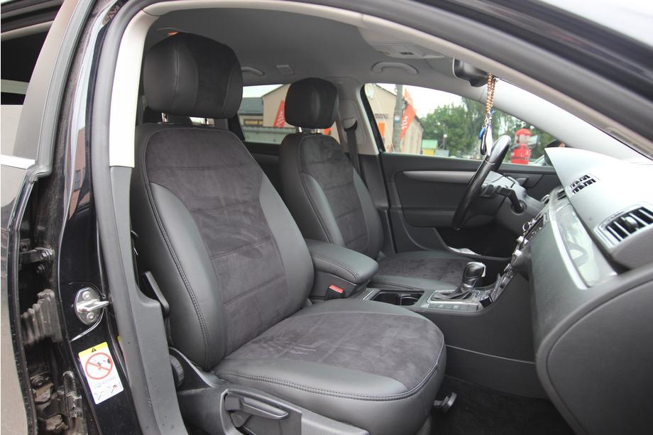 Volkswagen Passat B7 2012–2015 Autostoelhoezen eco-leer+stof+Alcantara Antara A001 (complete set, volledig interieur) Foto 1