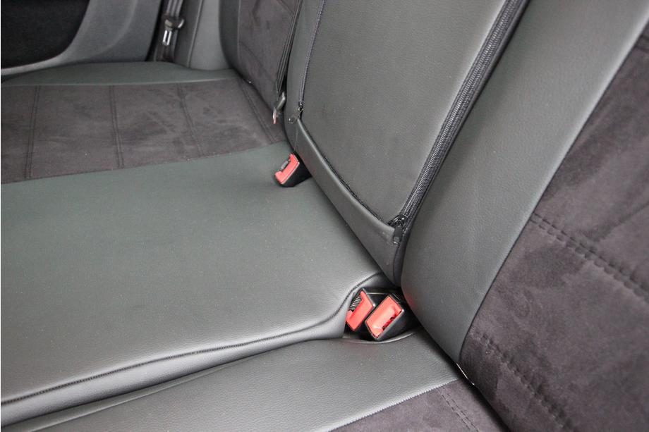 Volkswagen Passat B7 2012–2015 Autostoelhoezen eco-leer+stof+Alcantara Antara A001 (complete set, volledig interieur) Foto 13