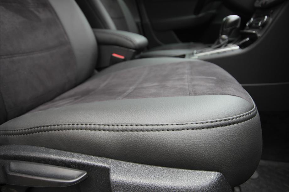 Volkswagen Passat B7 2012–2015 Autostoelhoezen eco-leer+stof+Alcantara Antara A001 (complete set, volledig interieur) Foto 15