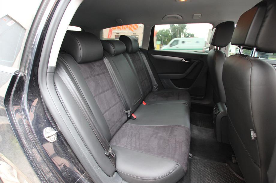 Volkswagen Passat B7 2012–2015 Autostoelhoezen eco-leer+stof+Alcantara Antara A001 (complete set, volledig interieur) Foto 5