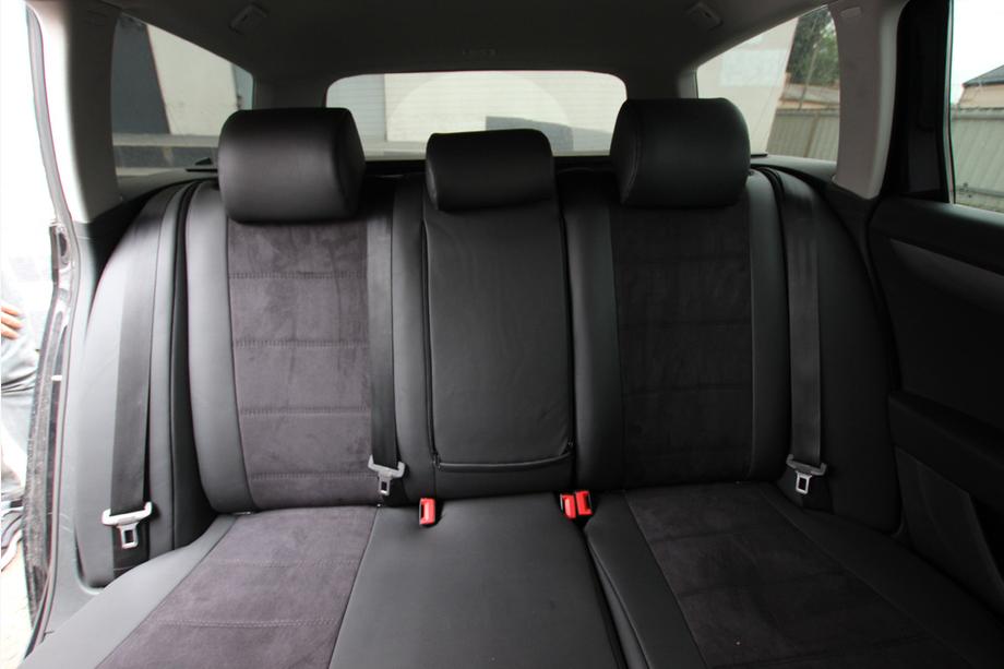 Volkswagen Passat B7 2012–2015 Autostoelhoezen eco-leer+stof+Alcantara Antara A001 (complete set, volledig interieur) Foto 6