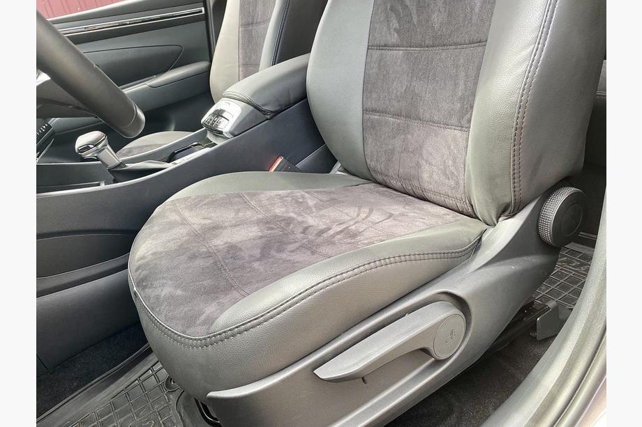 Hyundai Tucson NX4 2021– Autostoelhoezen eco-leer+stof+Alcantara Antara A001 (complete set, volledig interieur) Foto 17
