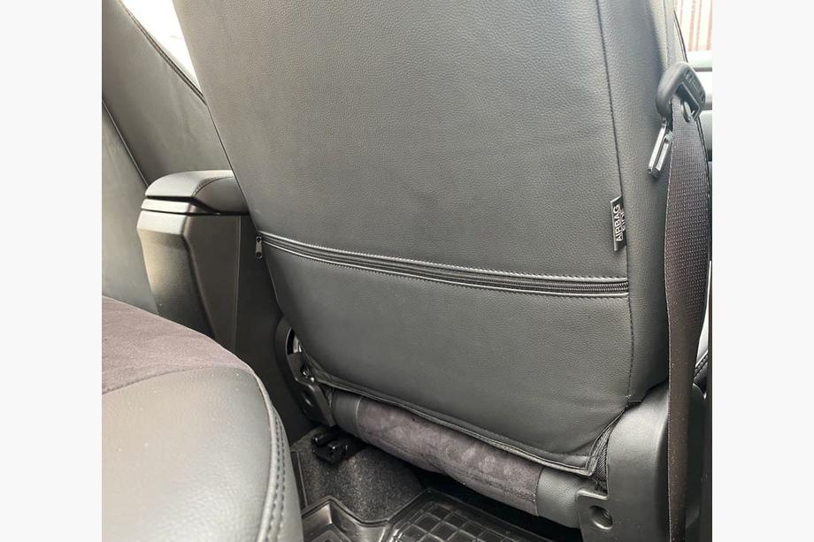 Suzuki Vitara 2015– Autostoelhoezen eco-leer+stof+Alcantara Antara A001 (complete set, volledig interieur) Image