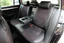 Skoda Octavia III A7 2013–2019 Autostoelhoezen eco-leer+stof+Alcantara Antara A001 (complete set, volledig interieur) foto 3