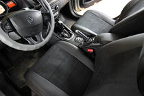 Renault Megane III 2009–2016 Autostoelhoezen eco-leer+stof+Alcantara Antara A001 (complete set, volledig interieur) foto 5