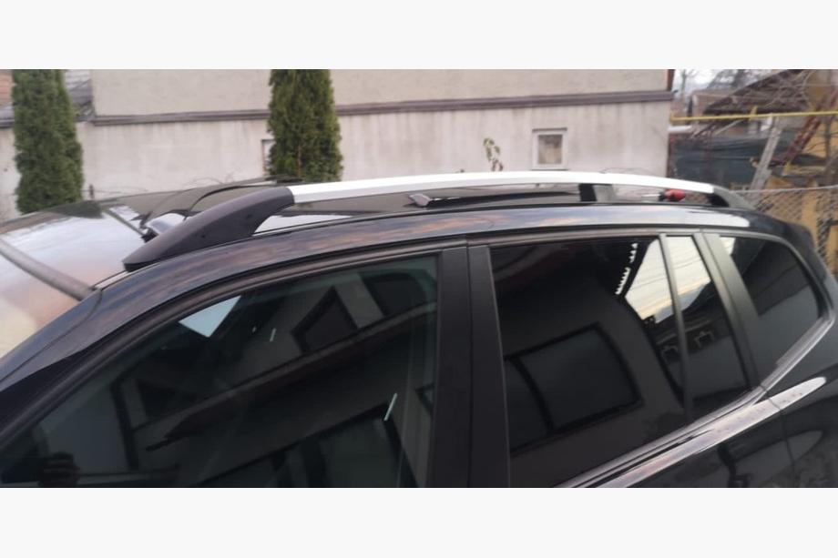 Renault Kangoo/Express 2021– Chrome dakrails (voor Express) Kunststof voet Foto 11