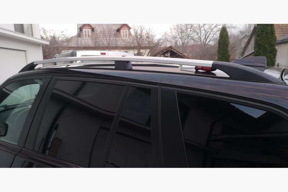 Renault Kangoo/Express 2021– Chrome dakrails (voor Express) Kunststof voet Foto 14