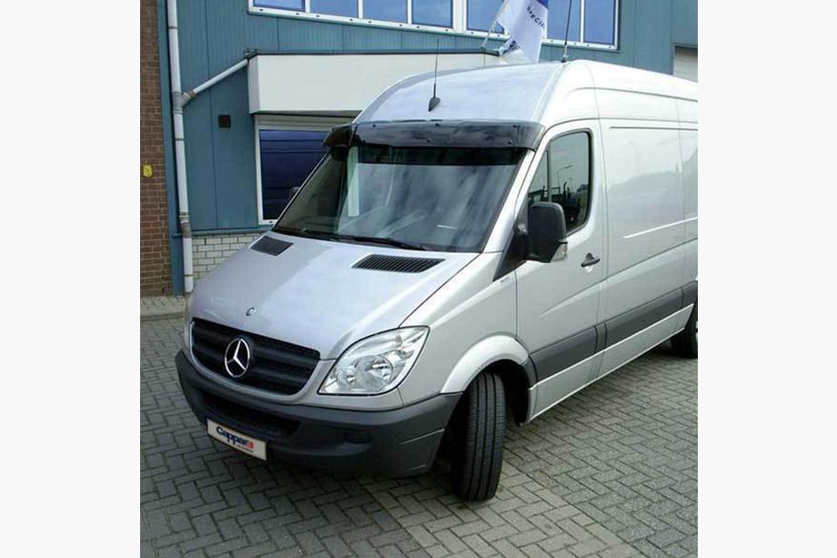 Mercedes Sprinter W906 2006–2018 Voorruit zonneklep op frame V2 (zwart hoogglans, 5 mm) Foto 6