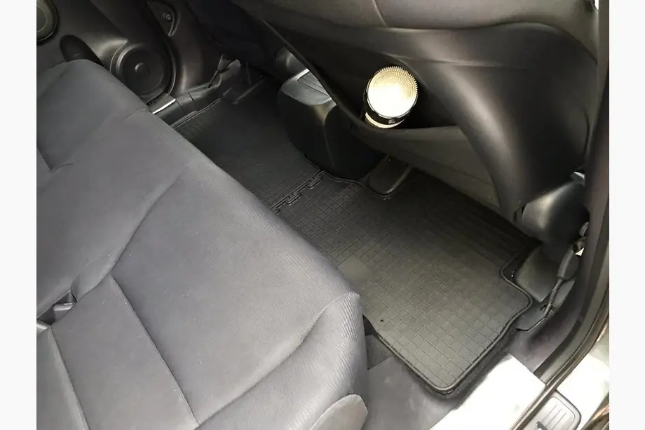 Honda CR-V 2007–2011 Rubberen vloermattenset (4 stuks, Polytep) Foto 3
