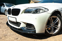 BMW 5 Serie F10/F11 2010–2016 Voorbumper lipspoiler OmsaLine (zwart) foto 3