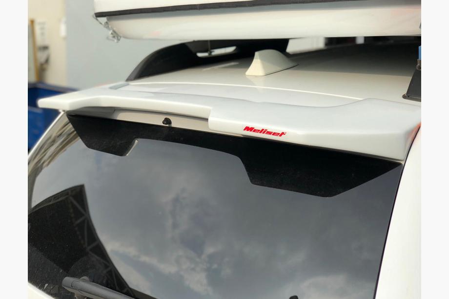 Renault Duster 2018–2024 Meliset V1 spoiler (om te spuiten) Image