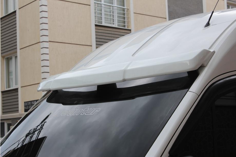 Ford Transit 2014– Voorruit zonneklep V2 (2019+, opplakken, overschilderbaar) Foto 1