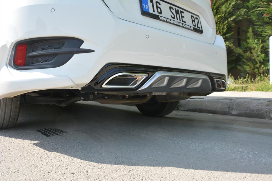 Honda Civic Sedan X 2016–2021 Achterbumper diffuser (Meliset, in kleur) Foto 1