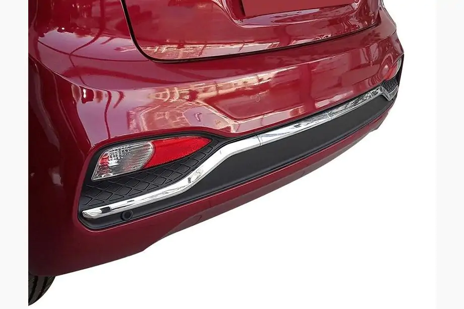 Hyundai I-20 2014–2020 Achterbumper eindkap 2018-2020 (RVS) Image