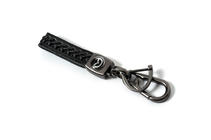 Mazda Leren sleutelhanger V2 met Mazda-logo foto 1