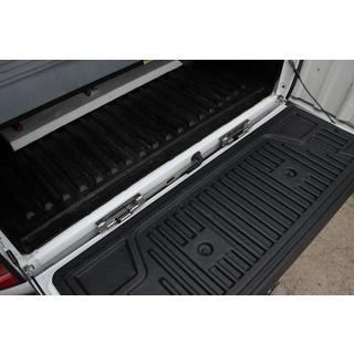 Soft-open achterklepdemper Nissan Navara/NP300 2016– foto 2
