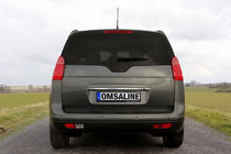 Peugeot 5008 2009–2016 Chromen sierlijst boven kenteken OmsaLine (RVS) foto 1