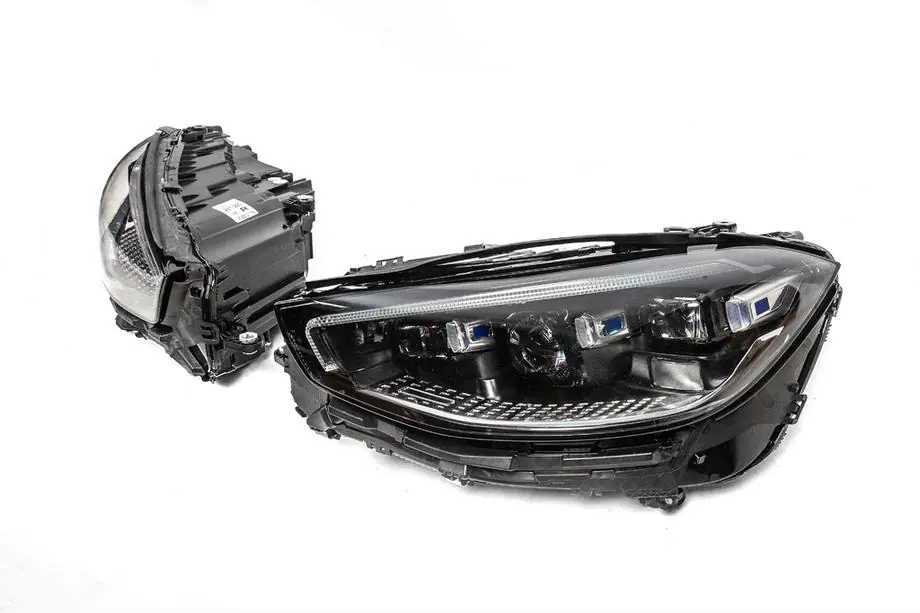 Mercedes S-class W221 2005–2013 Restyling kit voor W223 Maybach Foto 20