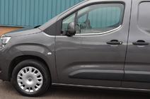 Peugeot Partner/Rifter 2019– RVS raamomlijsting (2-delig) foto 4