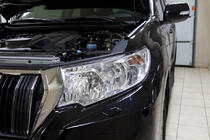 Toyota Land Cruiser Prado 150 2009–2023 Koplampwimpers (bestuurderszijde, voor reflector-koplamp) foto 1
